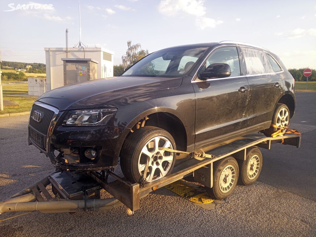 Audi Q5, 2.0 TDi 125 KW 4X4 MANUÁL HAV